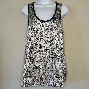 Forever 21 Printed Sleeveless Blouse